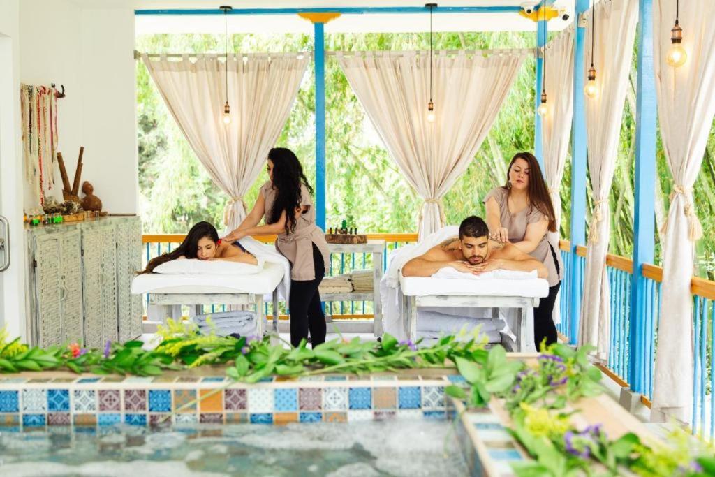 Hotel Hacienda Santa Clara Santa Rosa de Cabal Buitenkant foto